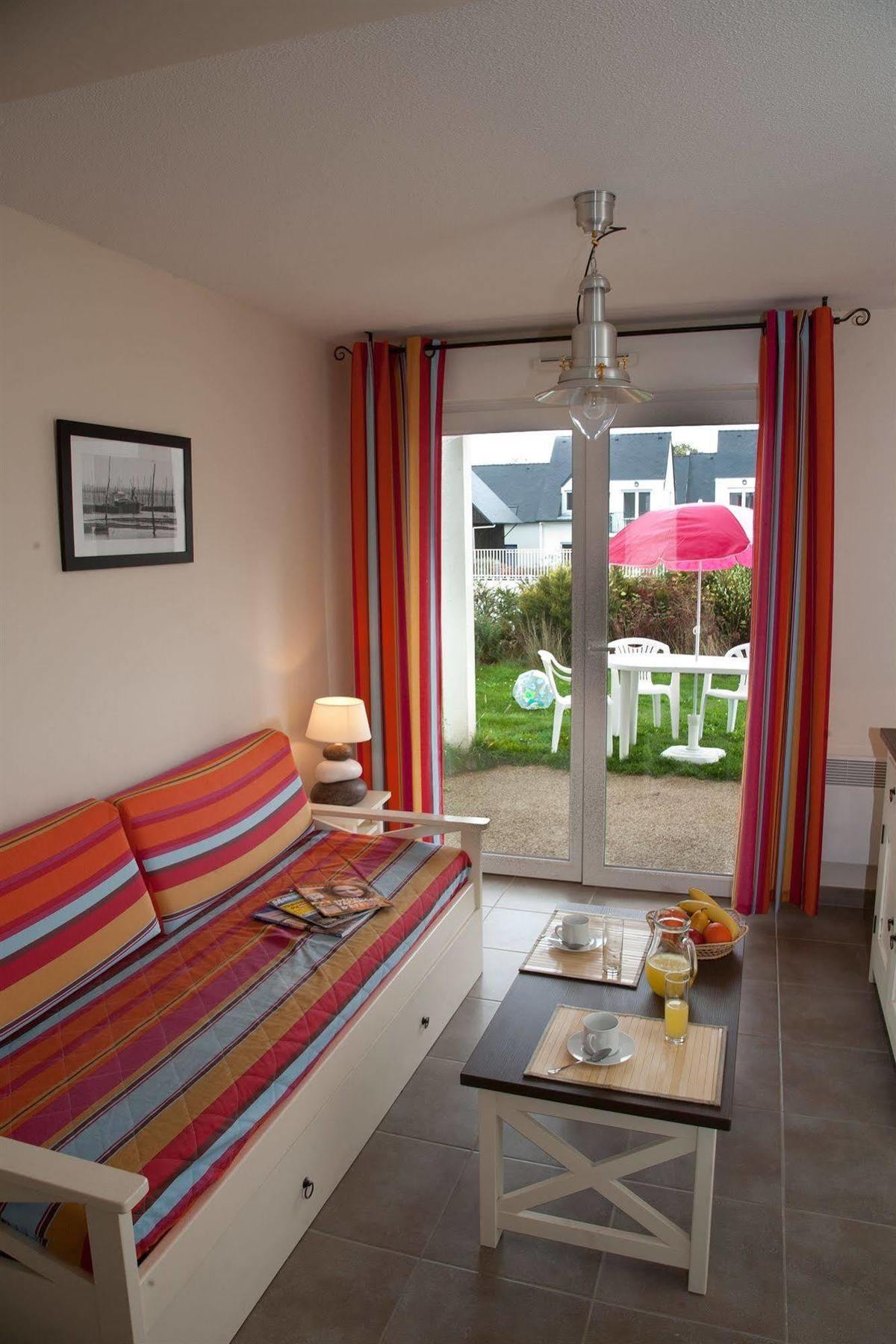 Residence Nemea Les Roches Saint-Pol-de-Léon Εξωτερικό φωτογραφία