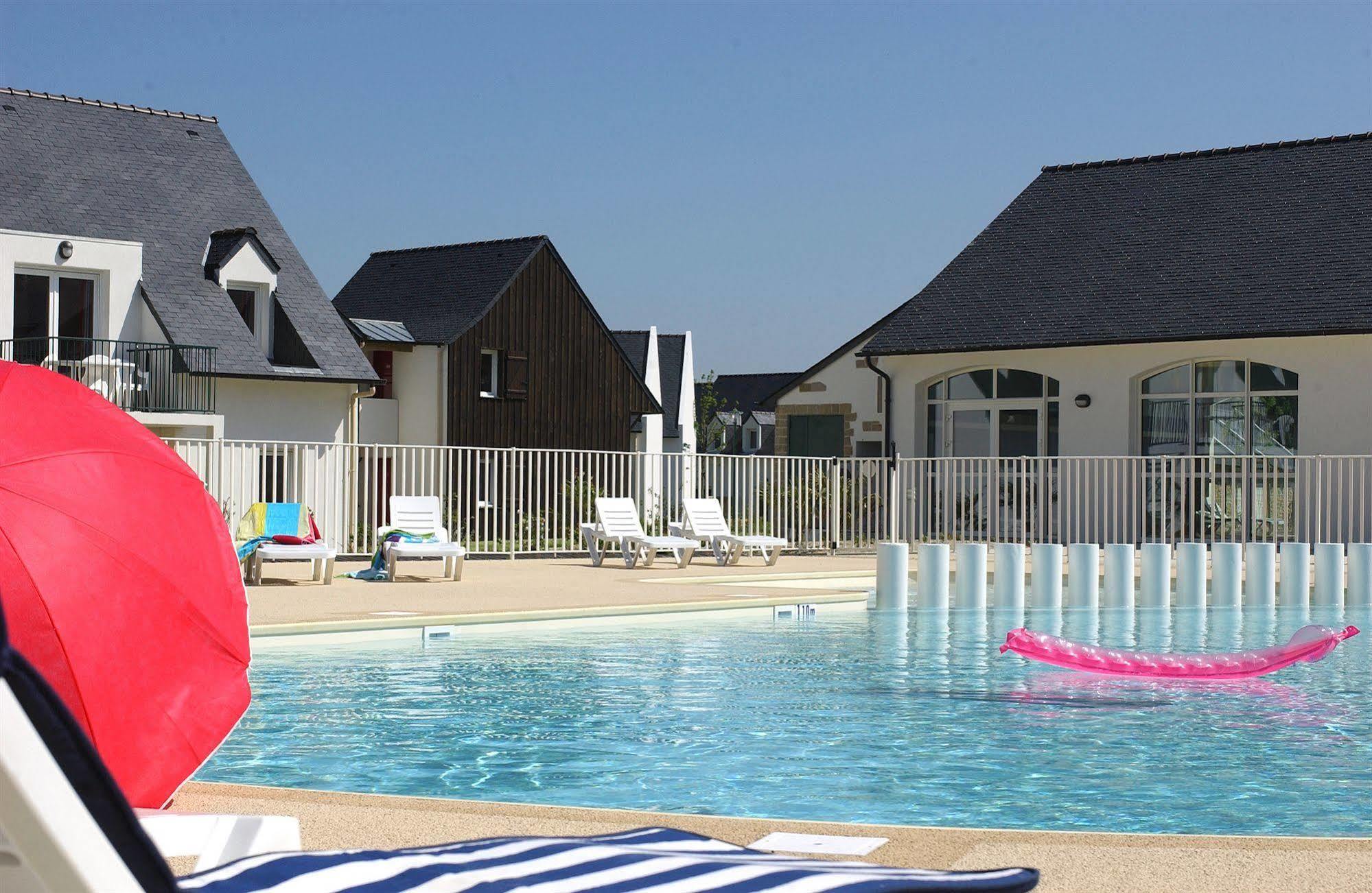 Residence Nemea Les Roches Saint-Pol-de-Léon Εξωτερικό φωτογραφία